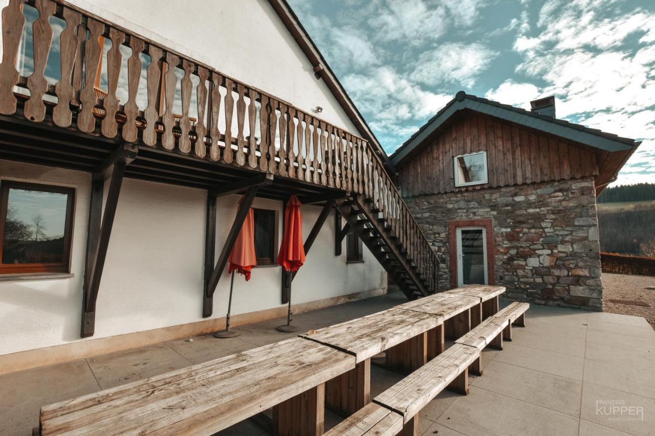 Le Vieux Sanglier - 41 Pers - Malmedy Villa Exterior photo