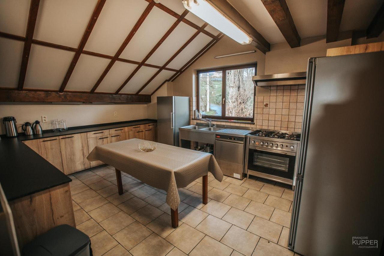 Le Vieux Sanglier - 41 Pers - Malmedy Villa Exterior photo